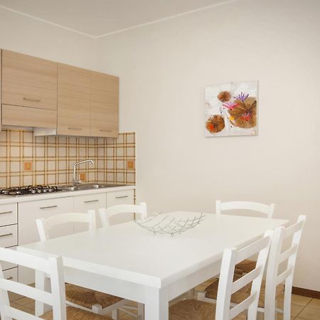 Apartment Rosa Cinderella Lazise Esterno foto